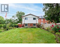 172 WILSON AVENUE - 32