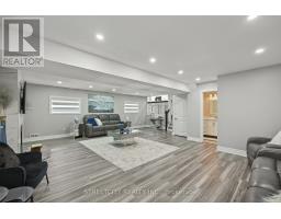 342 FERNDALE AVENUE - 21