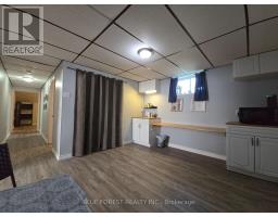 24898 PIONEER LINE - 28