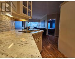 2404 - 389 DUNDAS STREET - 17