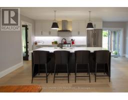 41 MILFORD CRESCENT - 4