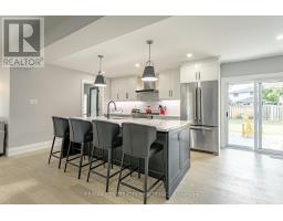41 MILFORD CRESCENT - 5