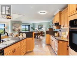 1202 - 19 KING STREET - 19