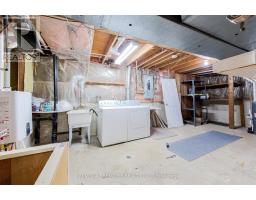 57 MCTAGGART CRESCENT - 31