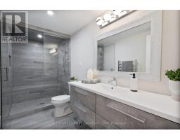 16 FOXBOROUGH PLACE - 29
