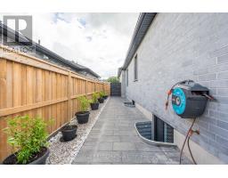 16 FOXBOROUGH PLACE - 36