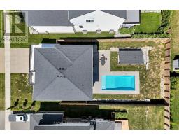62 CRESTVIEW DRIVE - 37