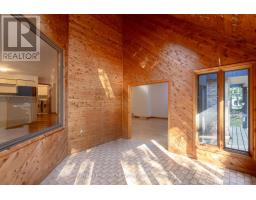 10239 PINETREE DRIVE - 18