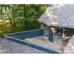 10239 PINETREE DRIVE - 33