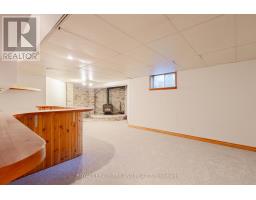 10239 PINETREE DRIVE - 36
