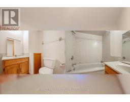 10239 PINETREE DRIVE - 40