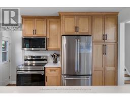 56 HILLCREST DRIVE - 15