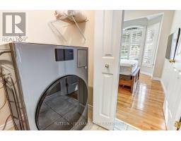 23 - 1574 RICHMOND STREET - 18