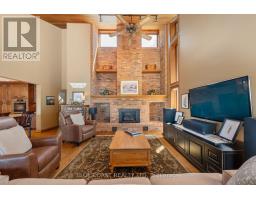 1031 ST CLAIR PARKWAY - 14