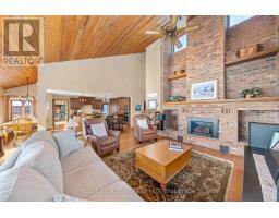 1031 ST CLAIR PARKWAY - 15
