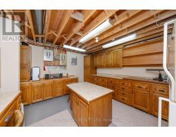 1031 ST CLAIR PARKWAY - 28