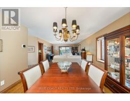 1031 ST CLAIR PARKWAY - 4