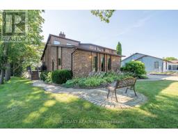 1031 ST CLAIR PARKWAY - 42