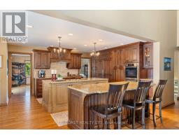 1031 ST CLAIR PARKWAY - 9