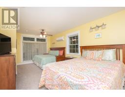71247 ELIZABETH STREET - 18