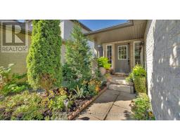 225 BAXTER STREET - 4