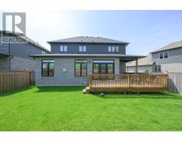 33 - 1061 EAGLETRACE DRIVE - 34