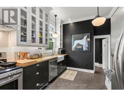 26 DALY AVENUE - 22
