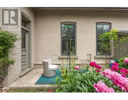 26 DALY AVENUE - 6