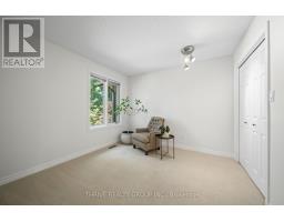 31 - 499 TEEPLE TERRACE - 30