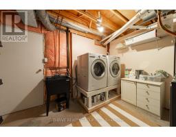 31 - 499 TEEPLE TERRACE - 37