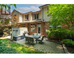 31 - 499 TEEPLE TERRACE - 38