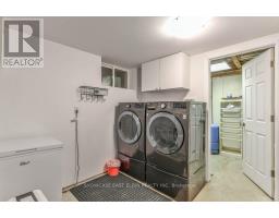 450 JOHN STREET S - 18