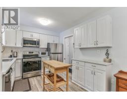 450 JOHN STREET S - 6