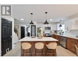 1980 FREDERICK CRESCENT - 8