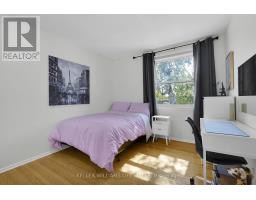 66 LLOYD MANOR CRESCENT - 26