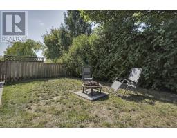 66 LLOYD MANOR CRESCENT - 34