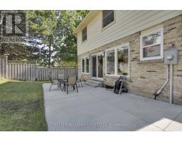 66 LLOYD MANOR CRESCENT - 37