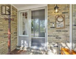 66 LLOYD MANOR CRESCENT - 7