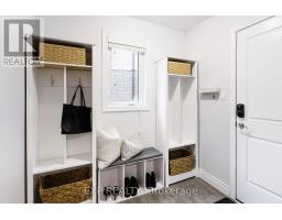 2180 YELLOWBIRCH PLACE - 21
