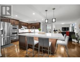 1206 - 250 PALL MALL STREET - 8