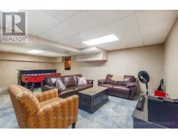 25 MONTEITH AVENUE - 29