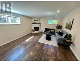 295 WALMER GROVE - 27