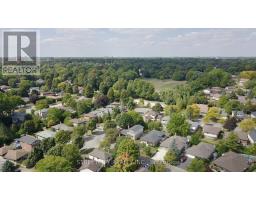 295 WALMER GROVE - 40