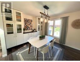 295 WALMER GROVE - 9