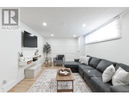 60 - 35 WATERMAN AVENUE - 23
