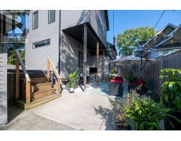 239 TECUMSEH AVENUE E - 35