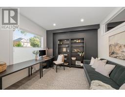 239 TECUMSEH AVENUE E - 6