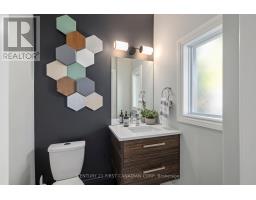 239 TECUMSEH AVENUE E - 7