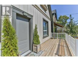 366 SALISBURY STREET - 5
