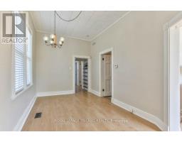 366 SALISBURY STREET - 8